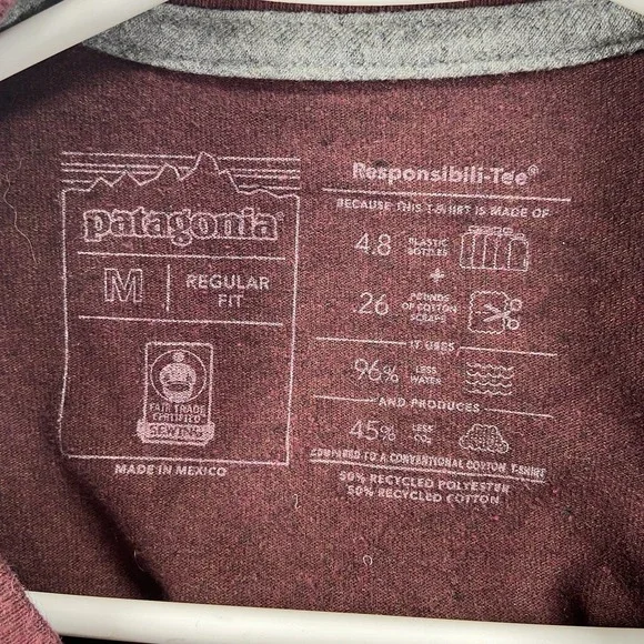 Patagonia T-Shirt mens Medium P-6 Graphic Logo Responsibili-Tee Short Sleeve Red - Picture 6 of 10